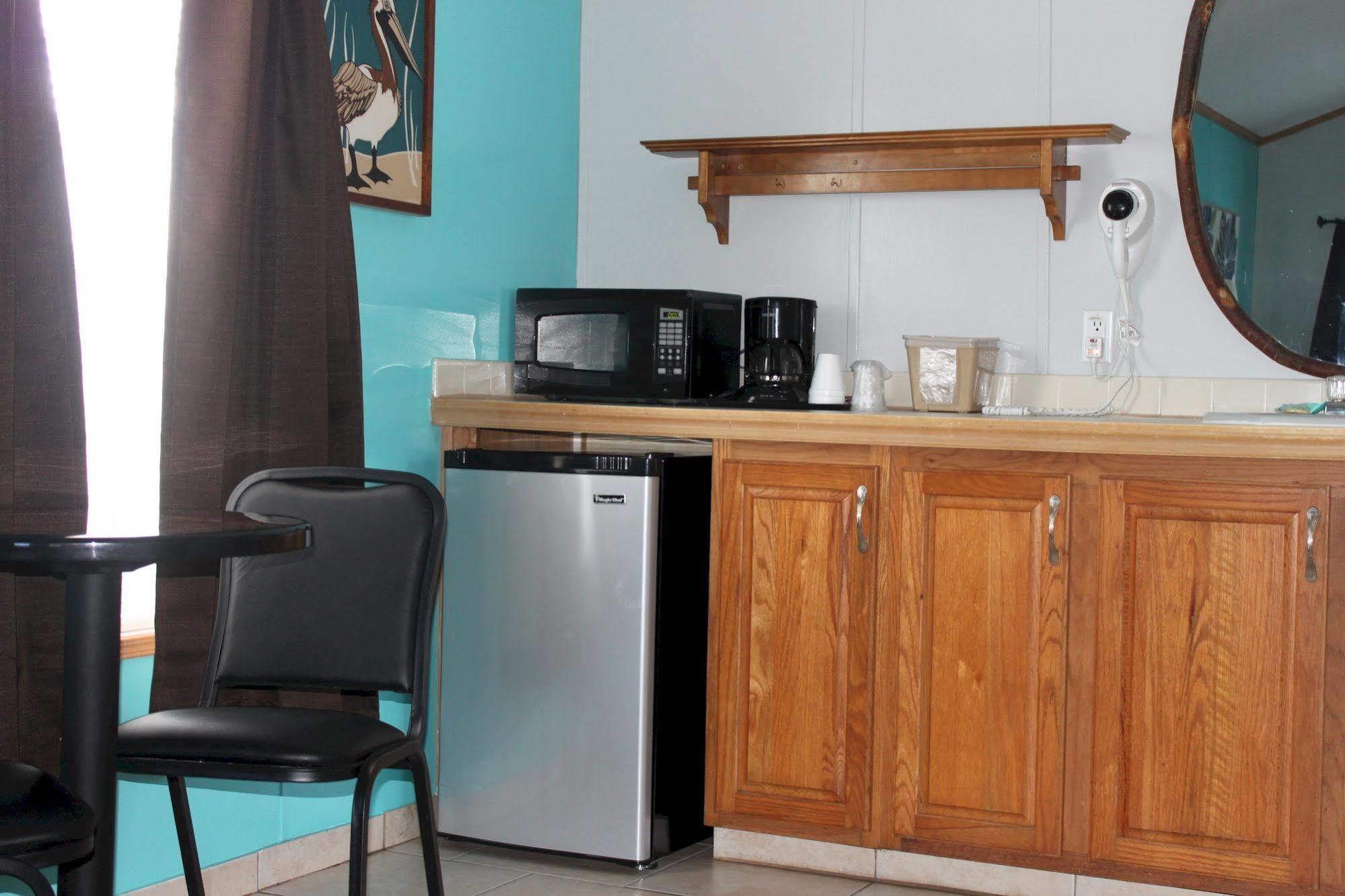 Carters Motel And Mobile Home Village เอดจ์วอเตอร์ ภายนอก รูปภาพ