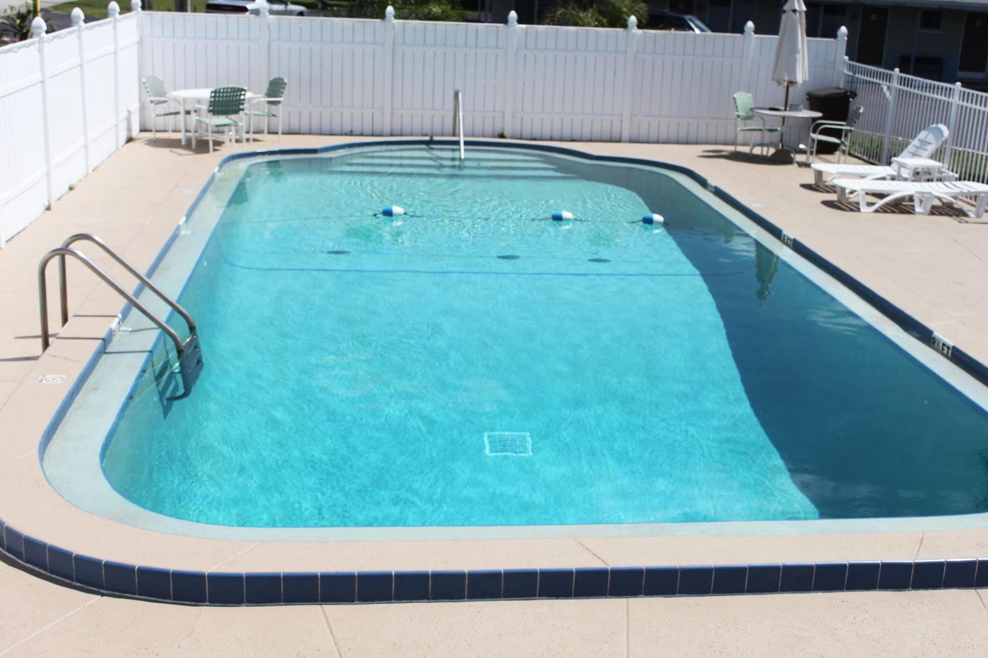 Carters Motel And Mobile Home Village เอดจ์วอเตอร์ ภายนอก รูปภาพ
